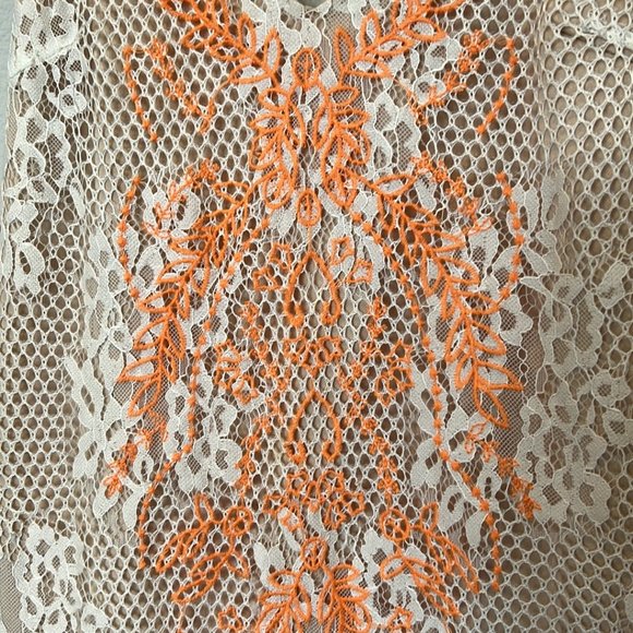 ASTR the Label Nude and Orange Lace Overlay V Neckline Slip Dress - Picture 3 of 9